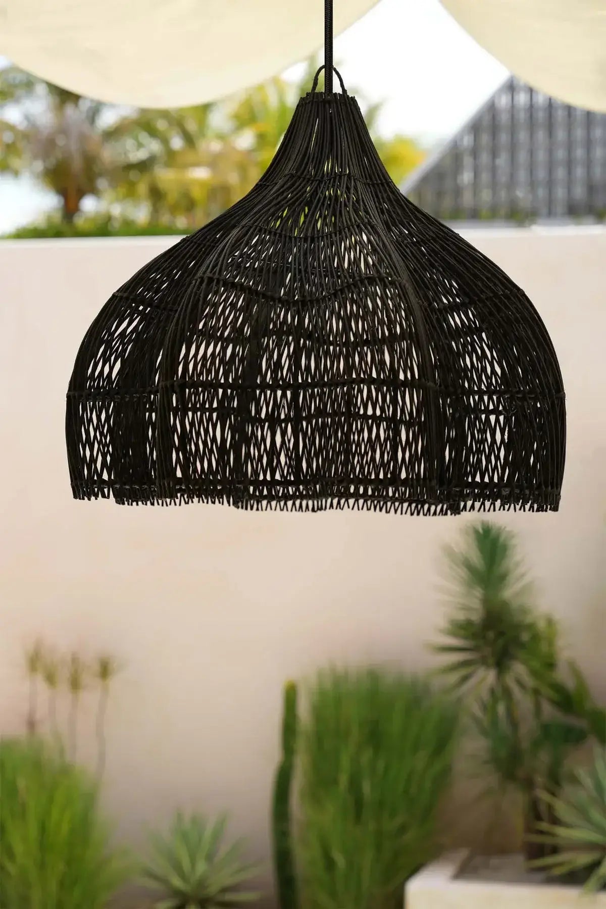 The "Whipped" Pendant Lamp - Black - M - Kayu Living