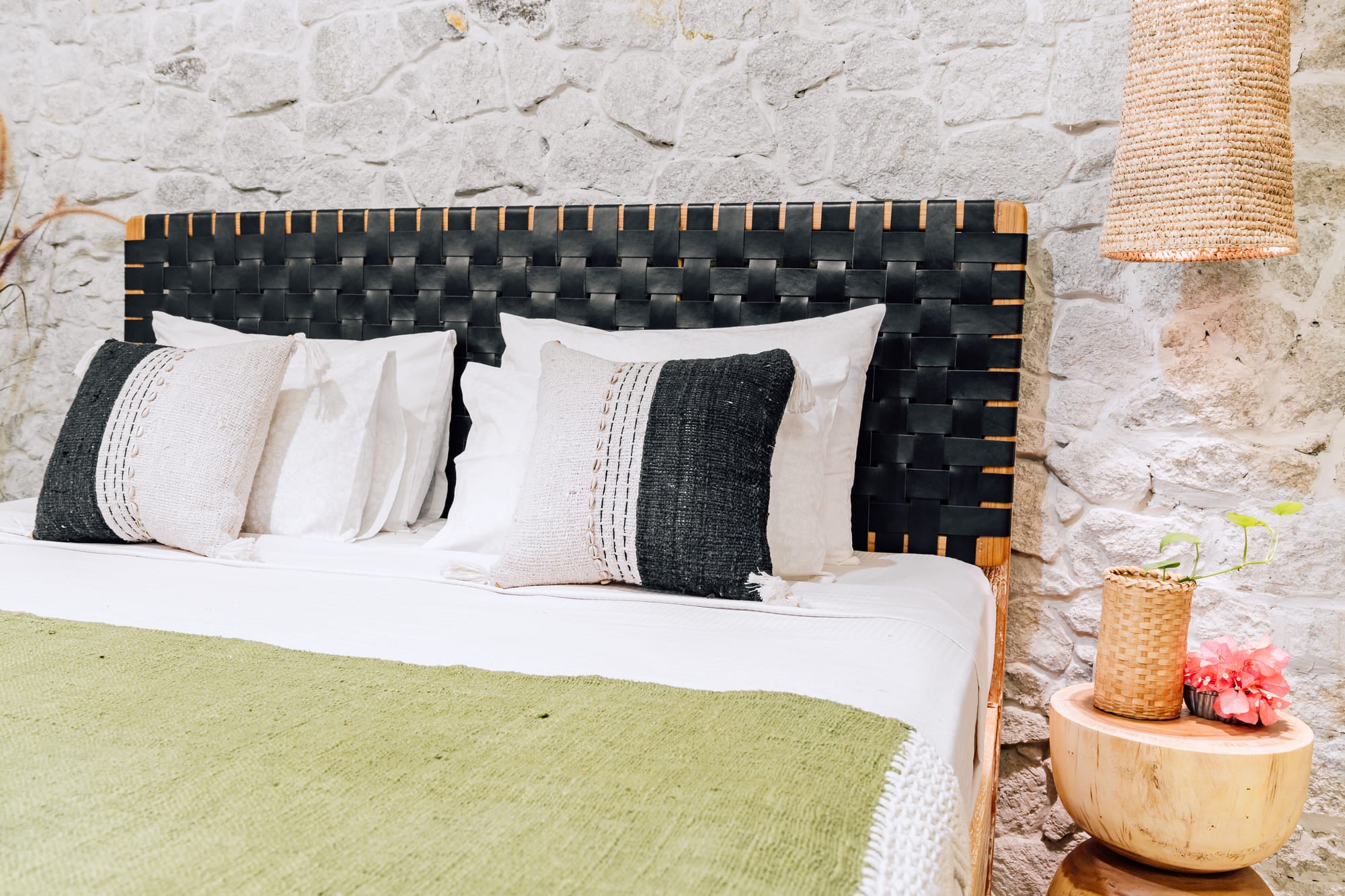 Headboard 'Umalas' in Teak and Leather 180 / 160 cm