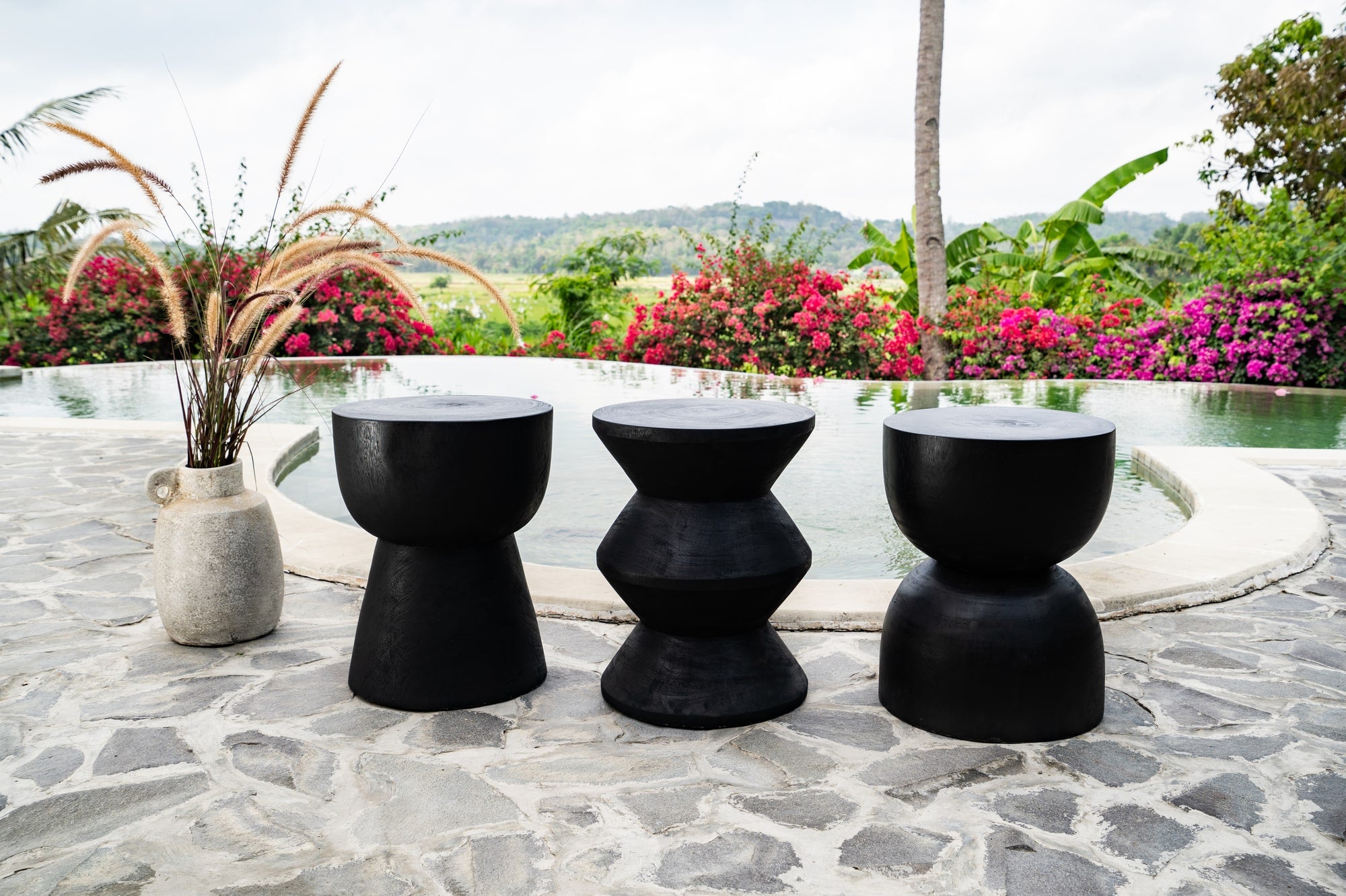 1/3 Cupped 'Java' Stool - Black
