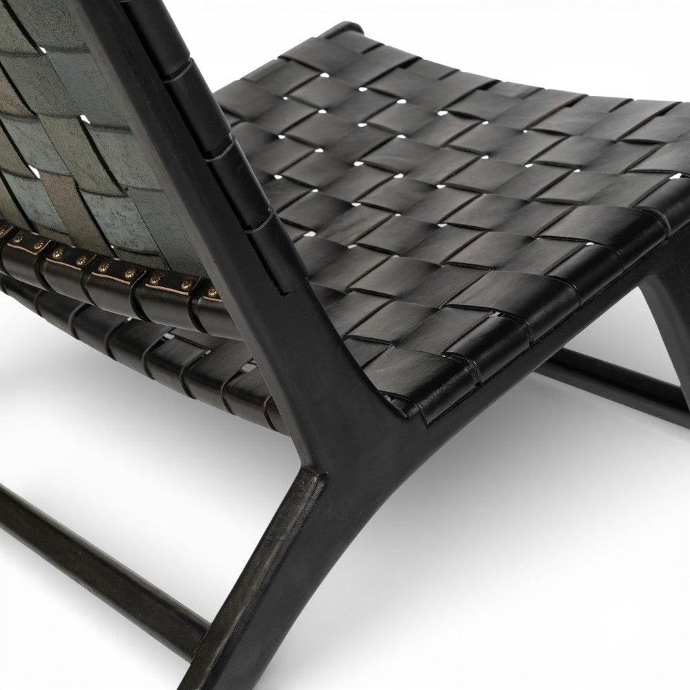 Lounge Chair 'Hitam'