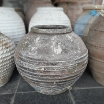 Vintage Style Terracotta Pot #6 - 48 cm