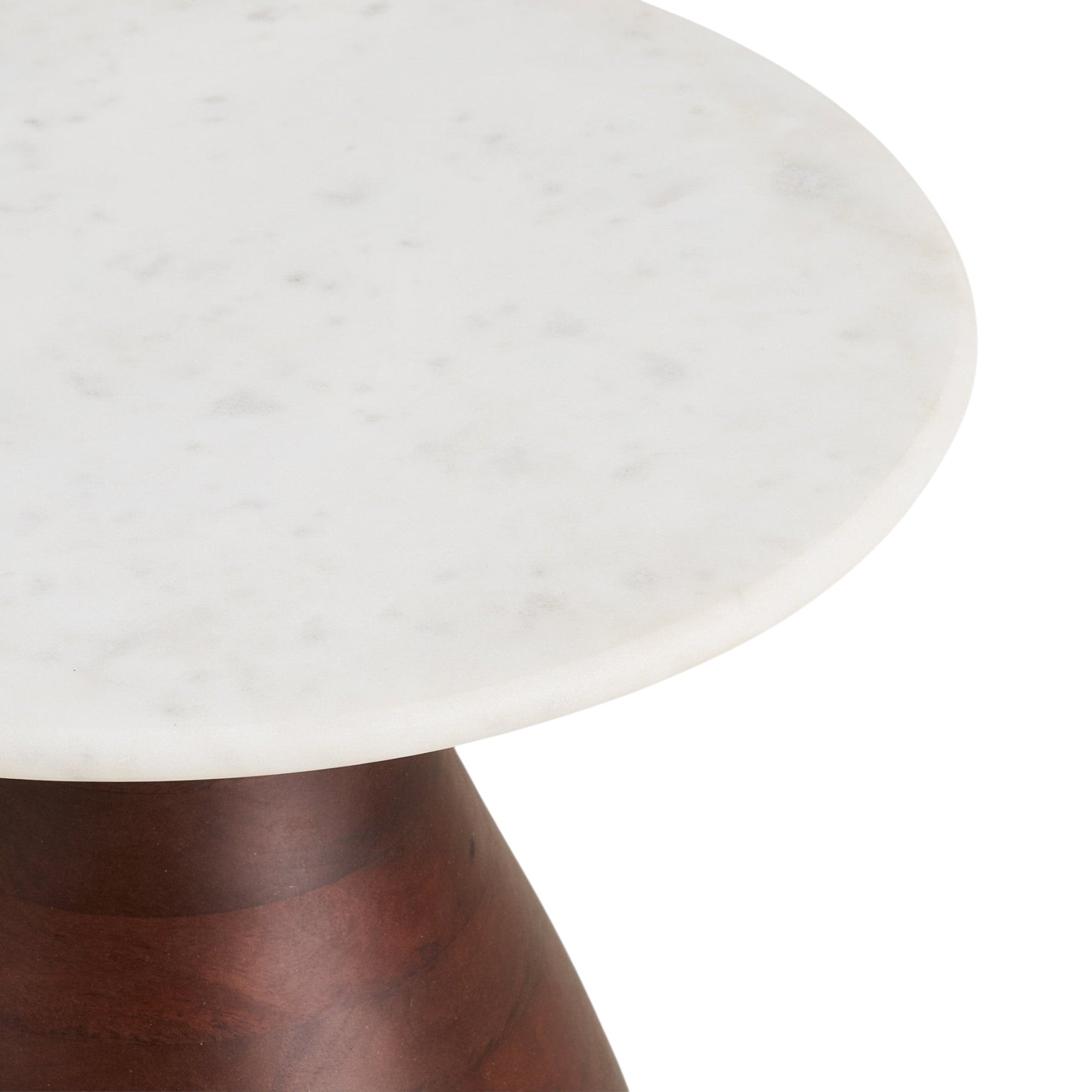 Kayu Living Heide side table featuring a round white marble top and a dark-brown mango wood pedestal base.