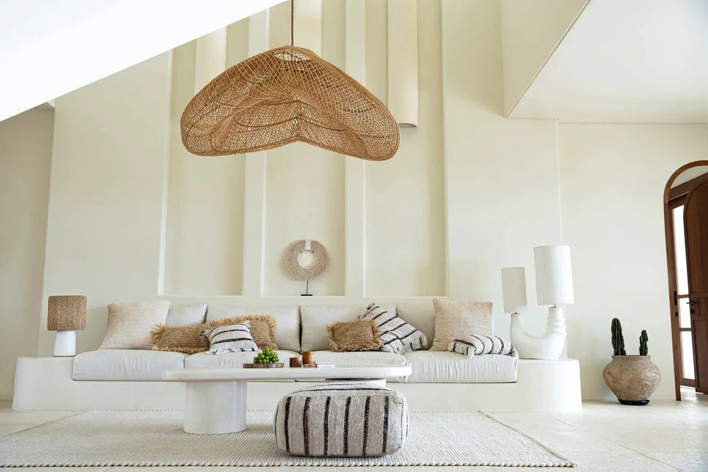 Kayu Living oversized natural rattan cloud-shaped pendant lamp, 120cm, boho style for living spaces.