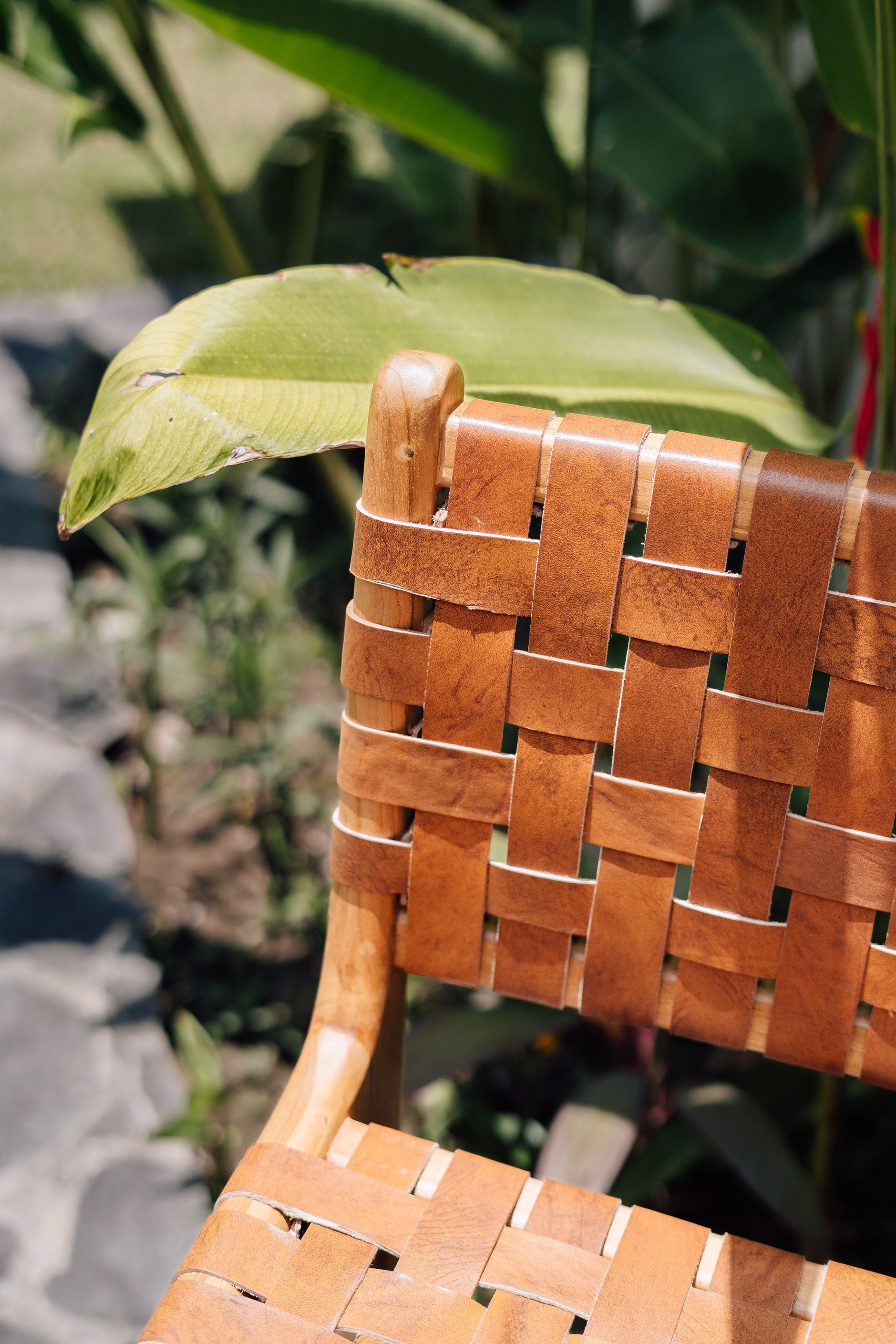 Counter Stool in Solid Teak and Handwoven Leather