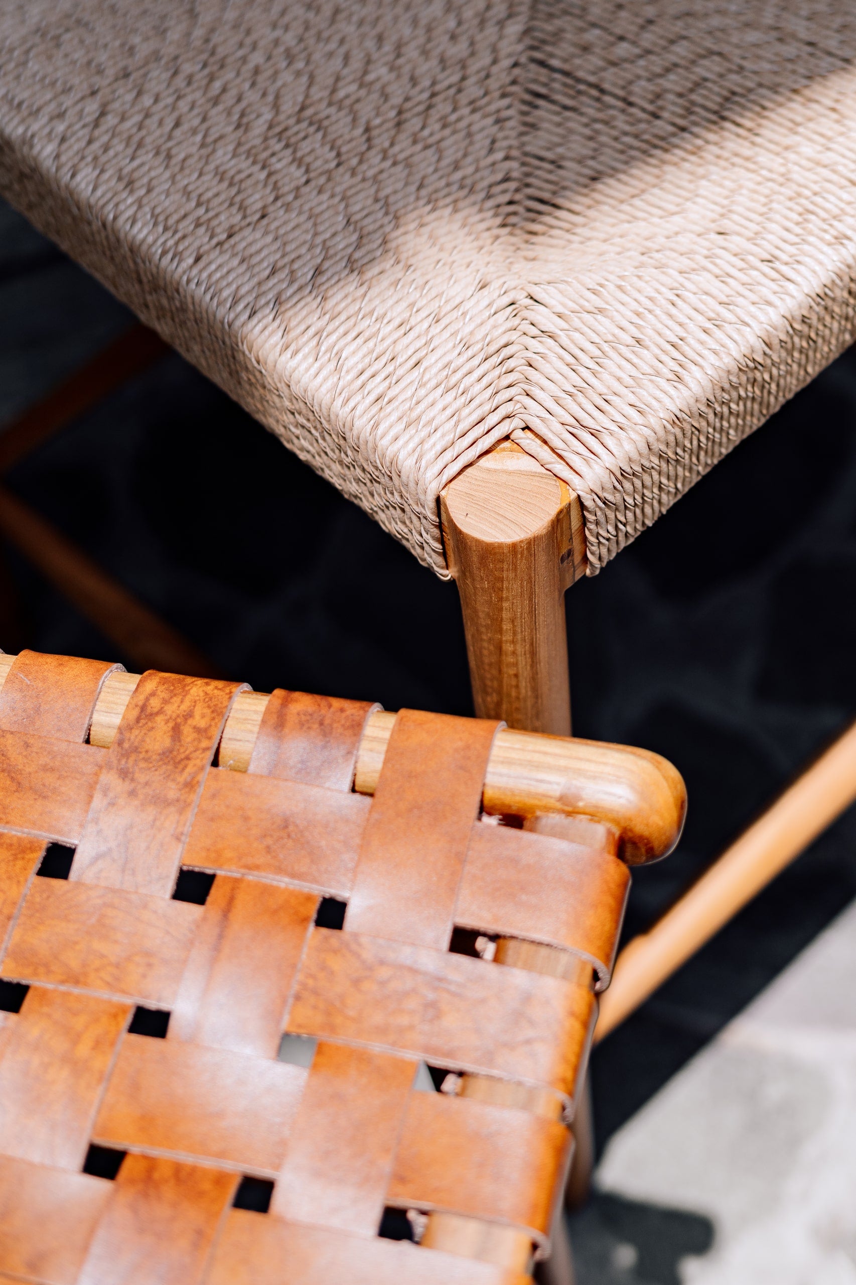 Counter Stool in Solid Teak and Handwoven Rope